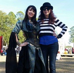 Meet your Posher, Cj